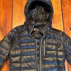 Michael Kors short waisted packable not so puffy puffer down jacket